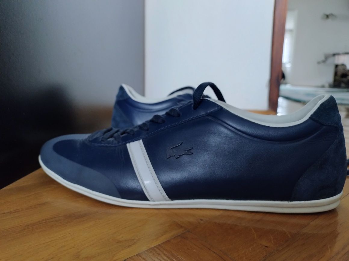 Granatowe sportowe Buty Lacoste Mokara 316