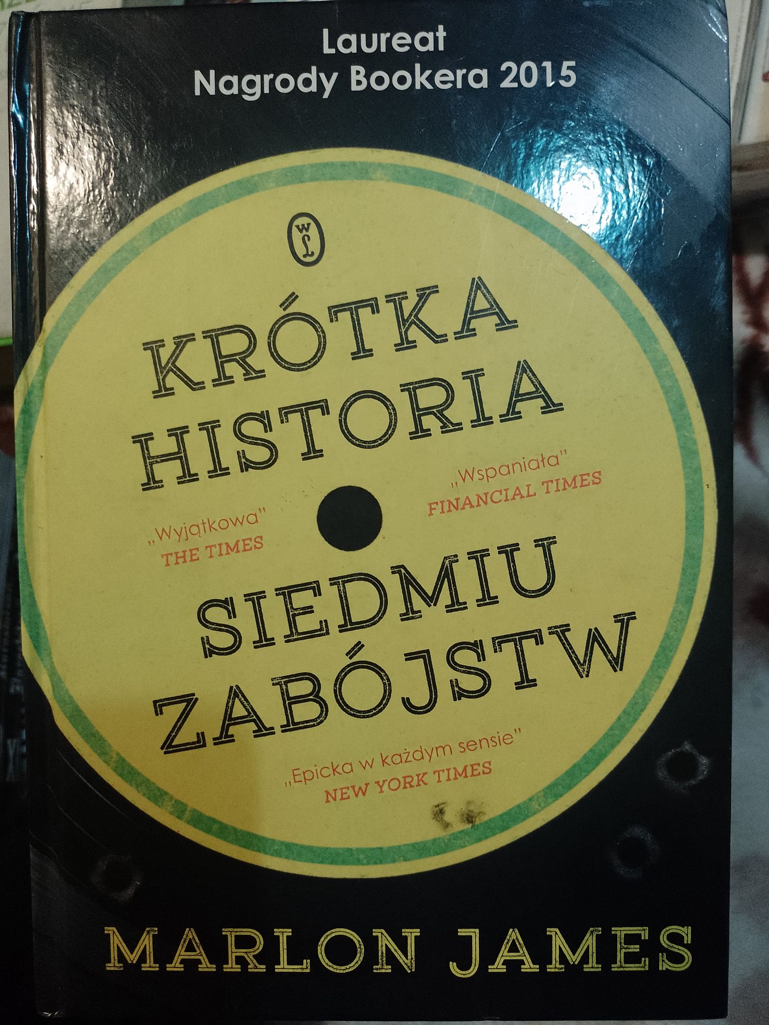 Książka " Krótka Historia Siedmiu Zabójstw"