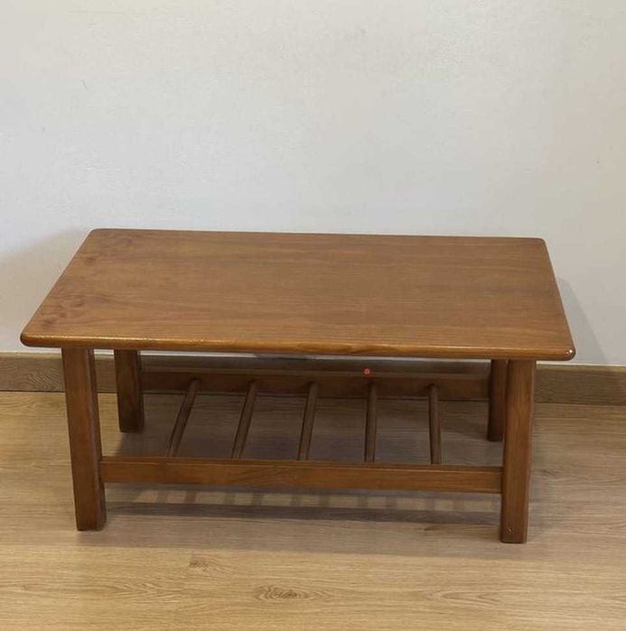 Mesa de centro em madeira