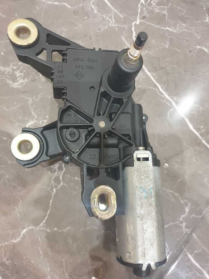 Motor traseiro de agua