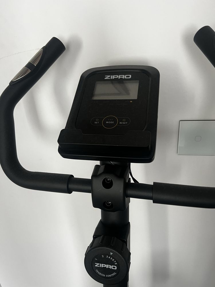 One - s ZIPRO rowerek stacjinarny
