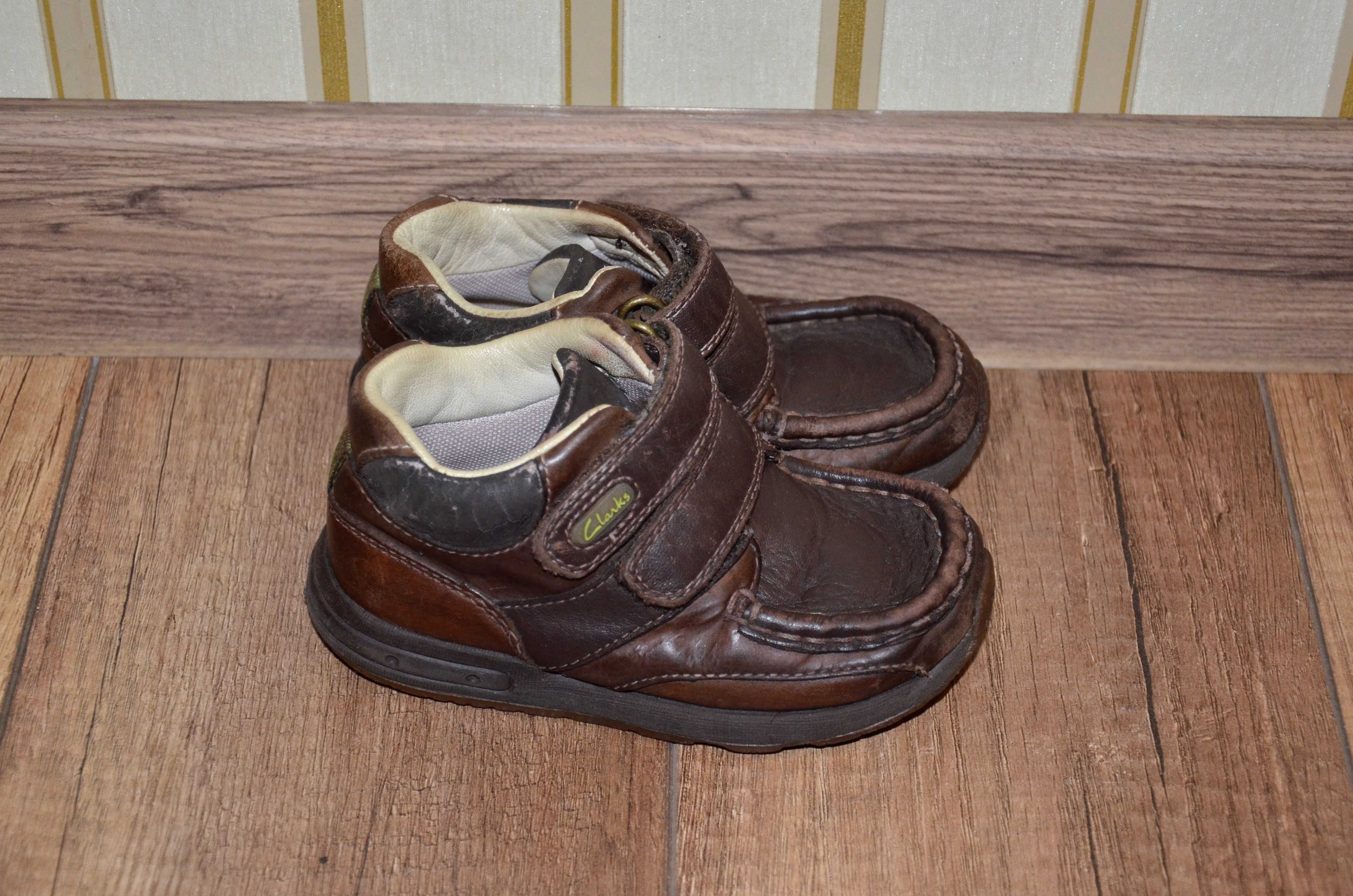 Туфлі, мокасини, черевики хлопчику Clarks 23 р-р, 14,5 см