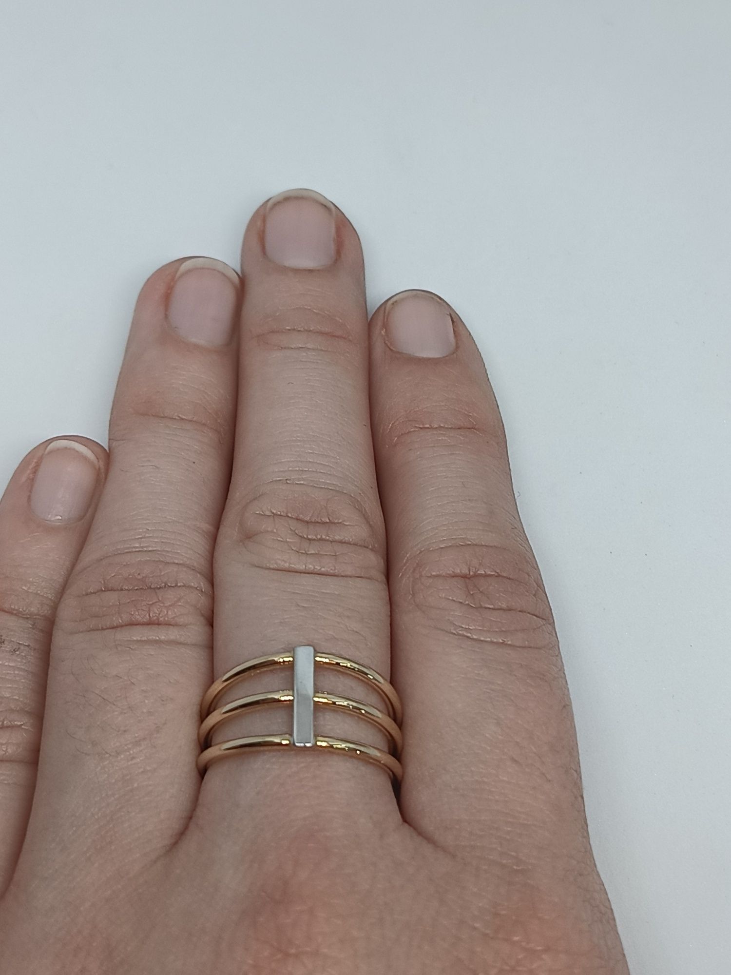 Piękny oryginalny złoty pierścionek bicolor złoto pr 585