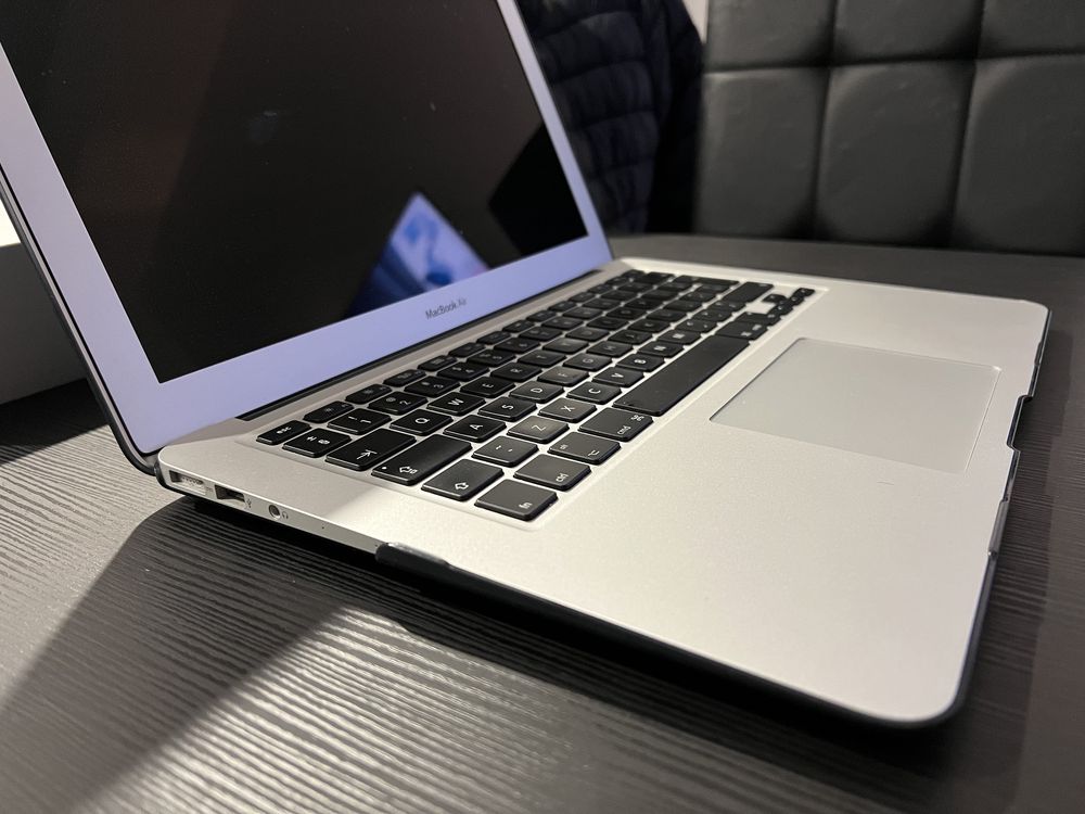 Apple MacBook Air