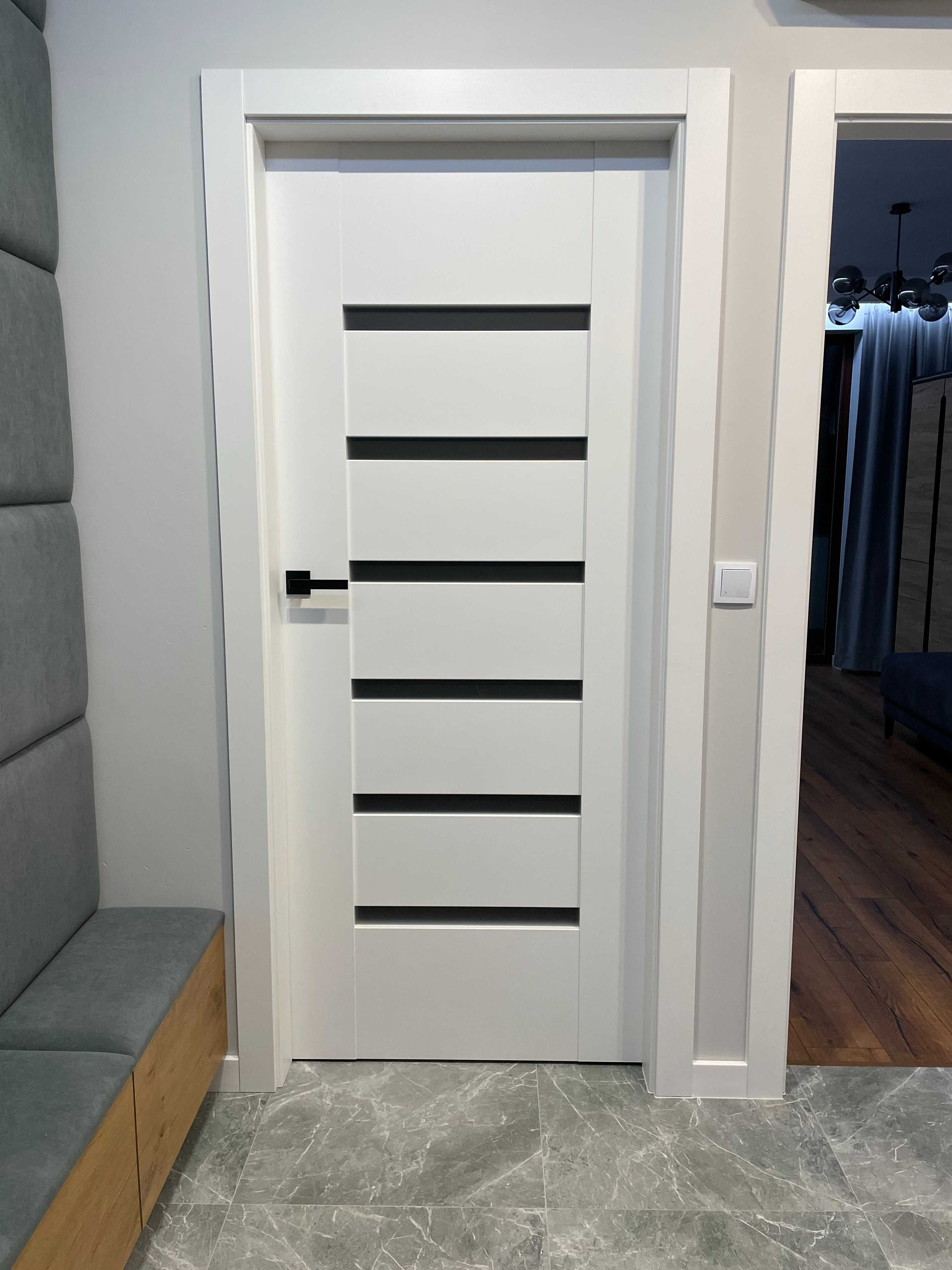 Nowe lewe drzwi białe Reva BP 80 cm + ości. 120-140 cm (wysoka jakość)