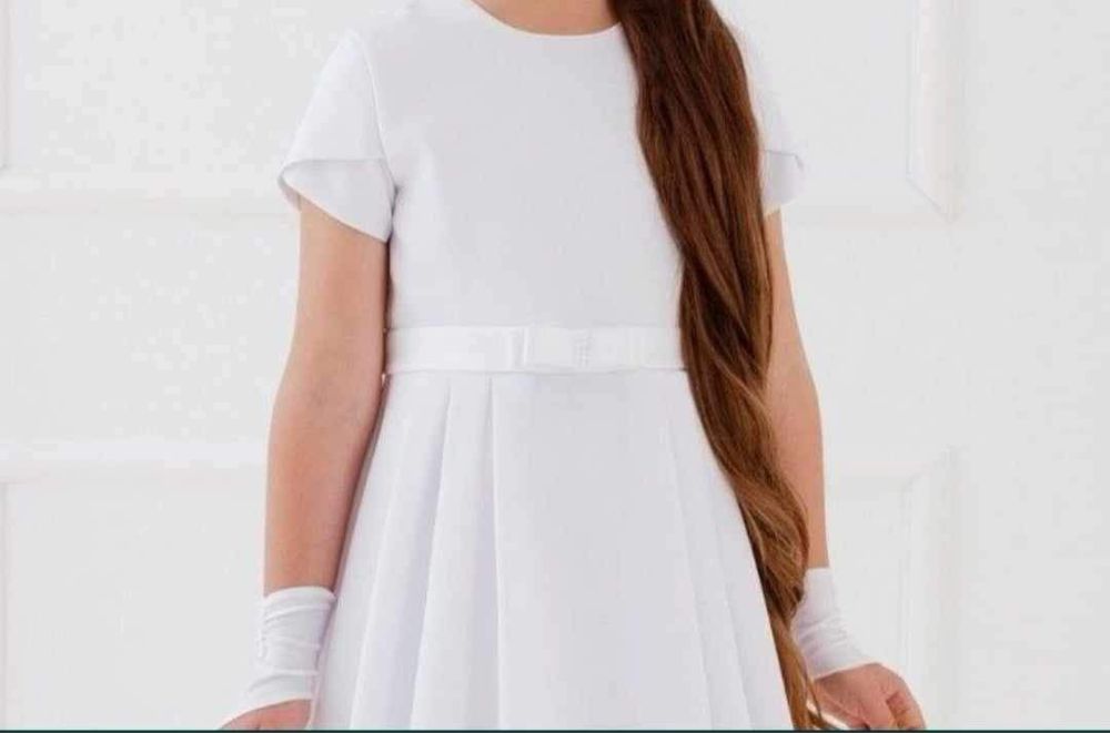 Sukienka komunijna Emilka https://miro-mar.com/produkt/emilka-2/