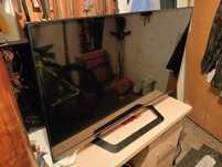 Telewizor LG 42LM640S