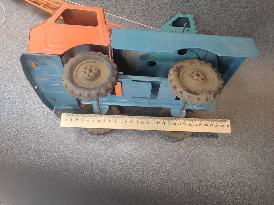 Машинка, кран игрушечный СССР
