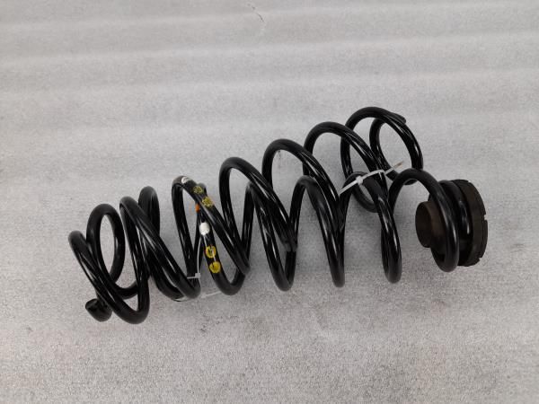 Mola de suspensão trás direita AUDI A1 (8X1, 8XK)