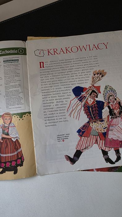 Porcelanowa lalka ludowa krakowianka
