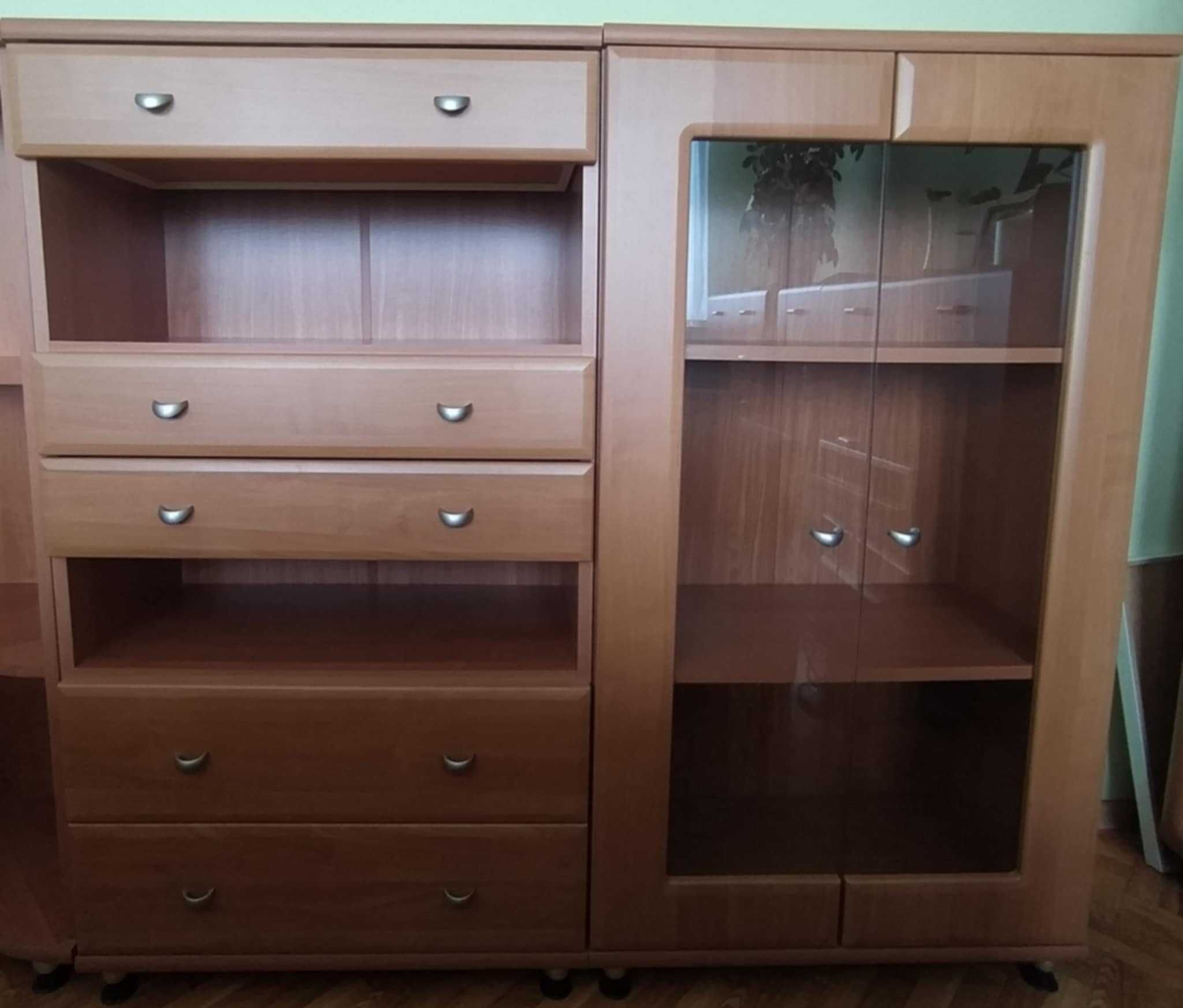Sprzedam komplet mebli