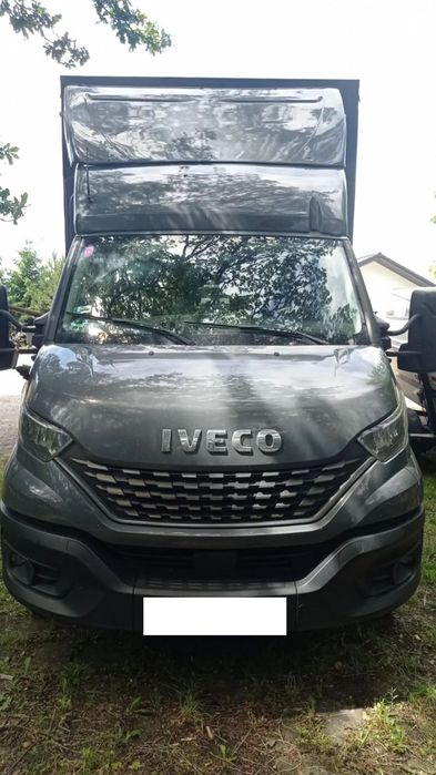 Iveco Daily 70C18  Iveco Daily 70C18, Sypialnia 2 x łóżko, 15Palet, 2 x Firanka 2 x Opony