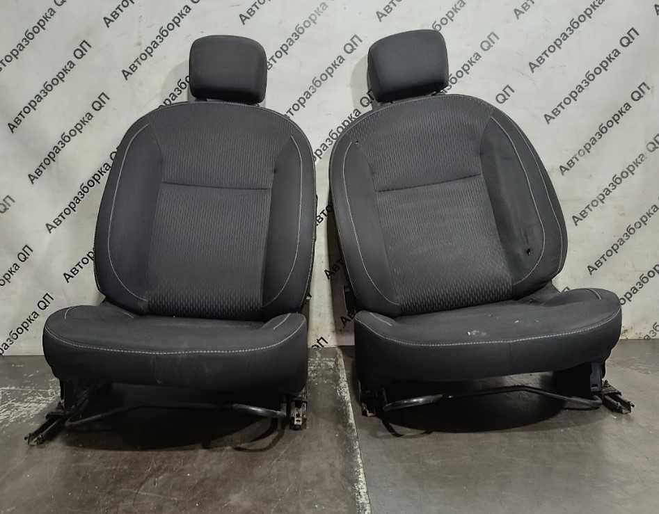 Салон (сиденья) ткань серая Renault Logan II. Разборка Renault Logan