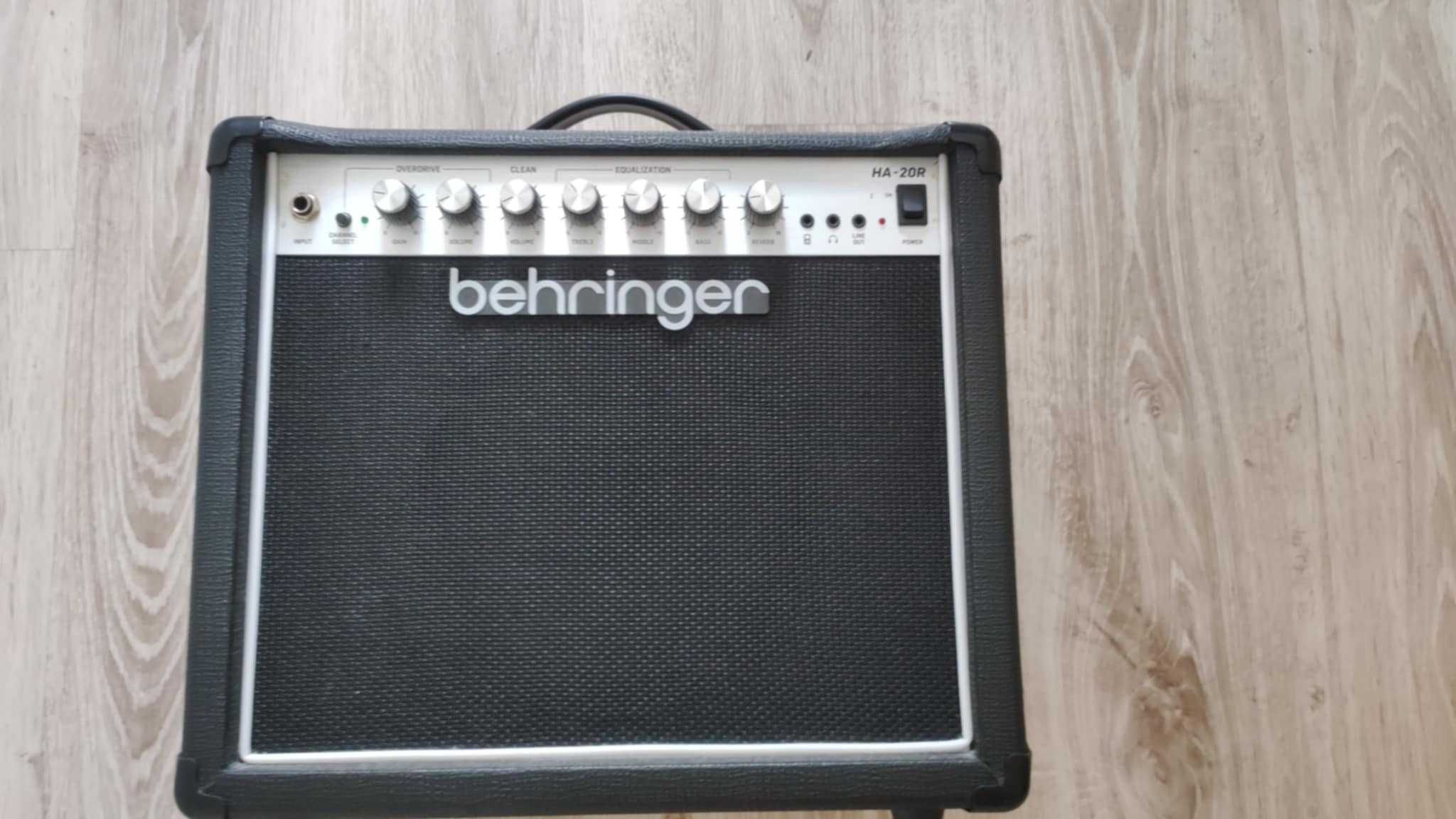 Wzmacniacz gitarowy 20W