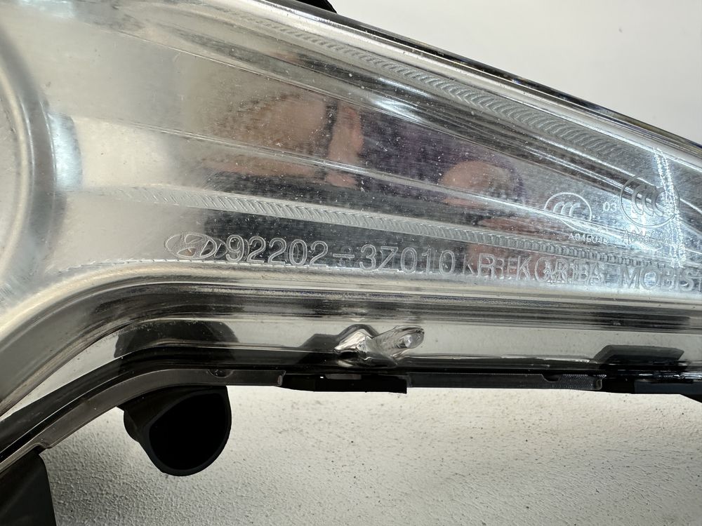 Hyundai I40 halogen światło przeciwmgielne prawe prawy przód przednie