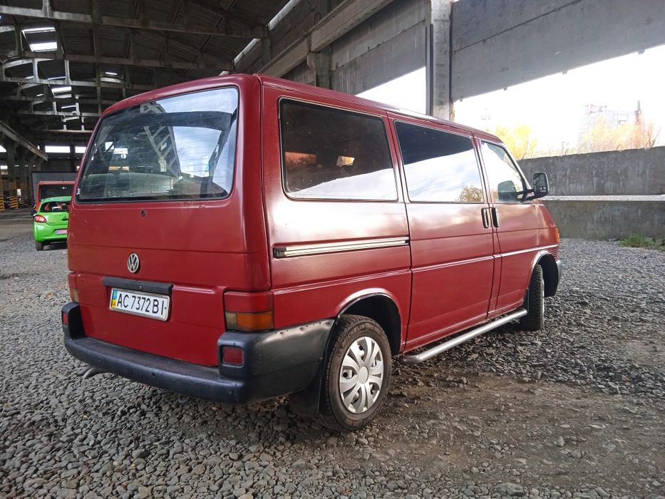 Продам бус в робочому стані.