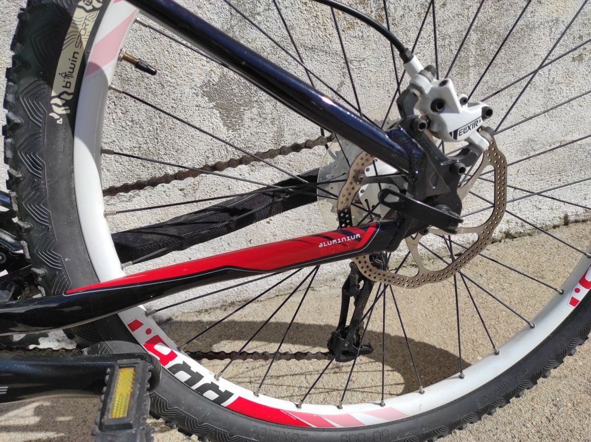 Bicicleta Rockrider 8.1