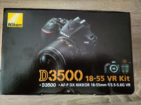 Дзеркальний фотоапарат Nikon D3500 kit (18-55mm)