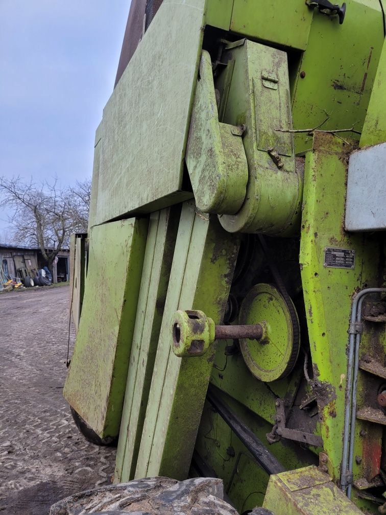 Podajnik claas protector