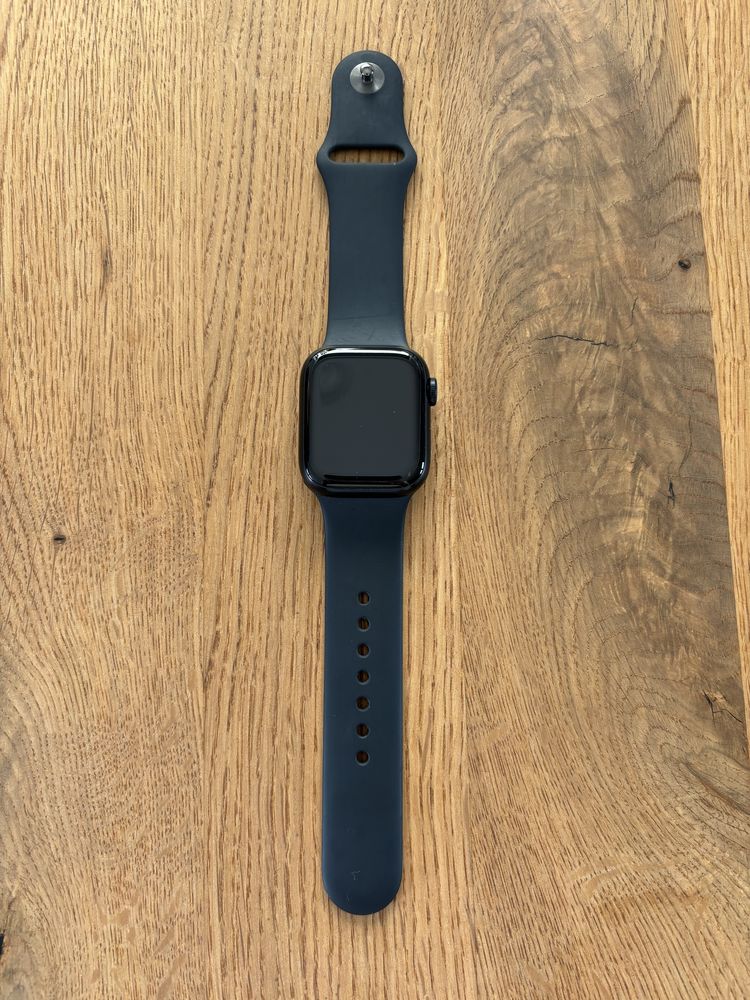 Smartwatch Apple Watch Series 8 GPS 41mm aluminium płónoc zegarek