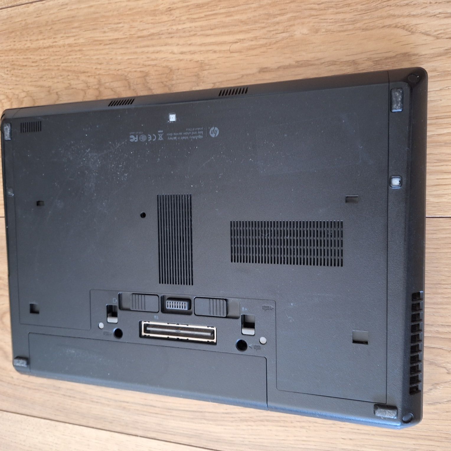 Laptop HP ProBook 6460b + dodatki