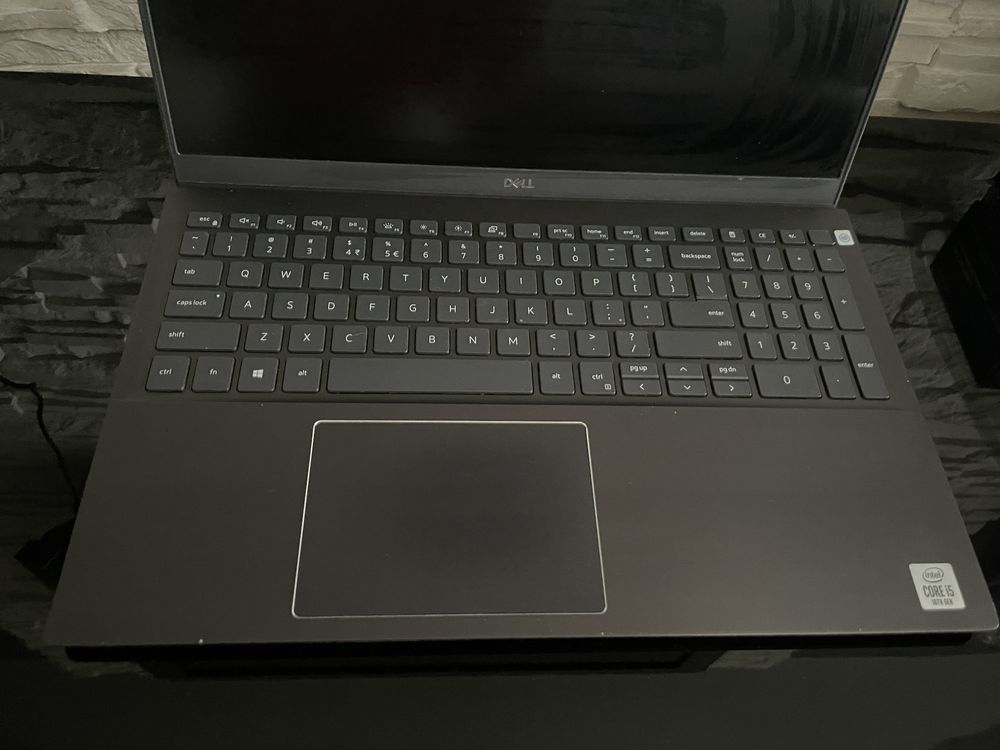 Dell vostro 5501 15