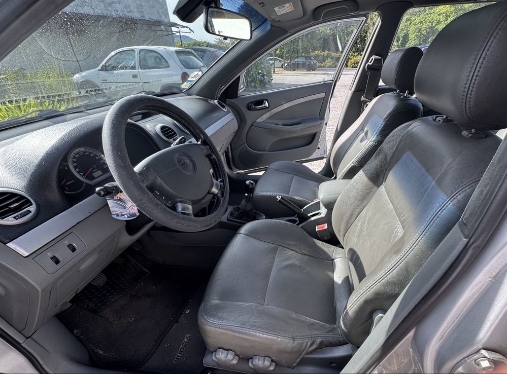 Carrinha familiar ou para trabalho Chevroletd Nubira CdX 1.6