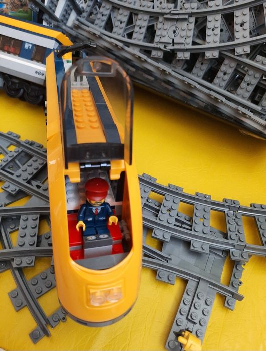 LEGO Лего City 60197 Пасажирський поїзд, Траси 60205, 60238 разом усе