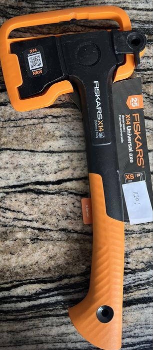 Siekierka toporek Fiskars x14