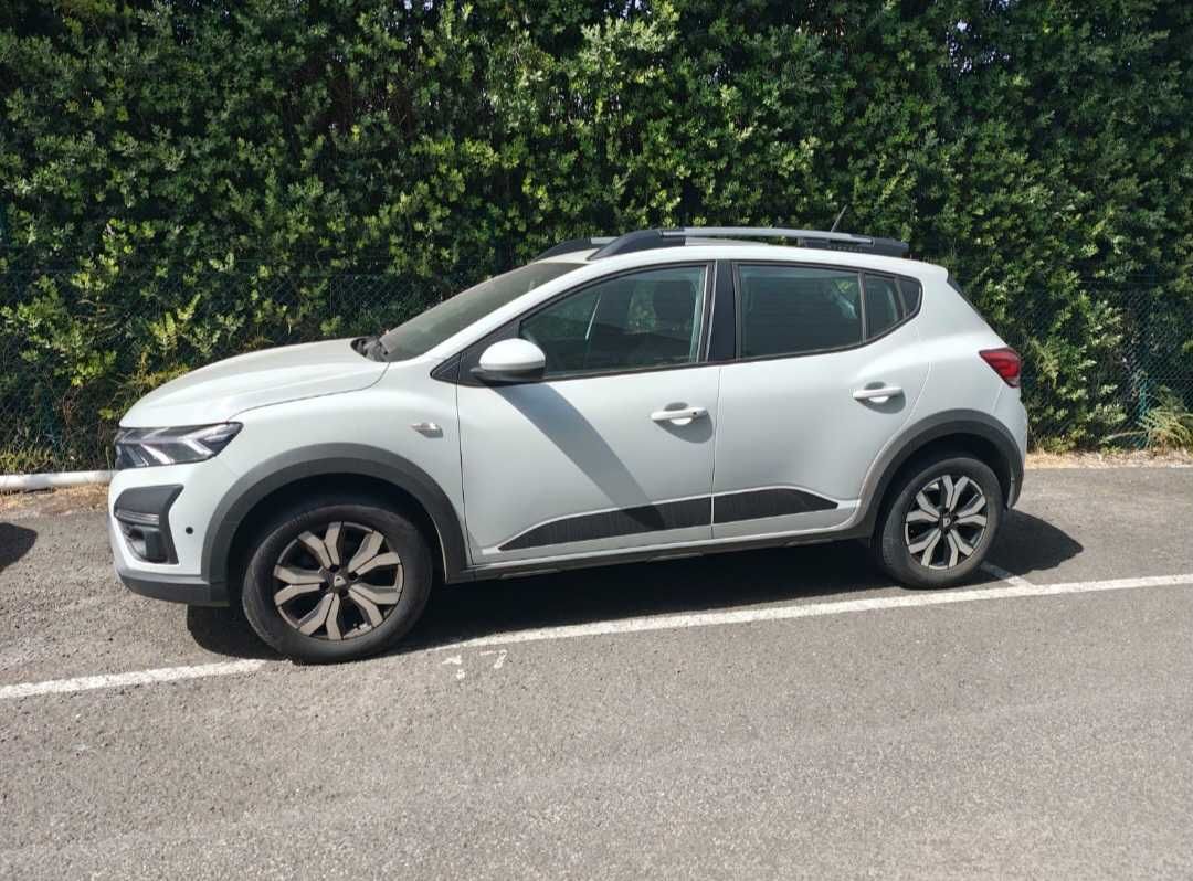 Vende se dacia sandero ano 2021/10 gasolina/ gpl
