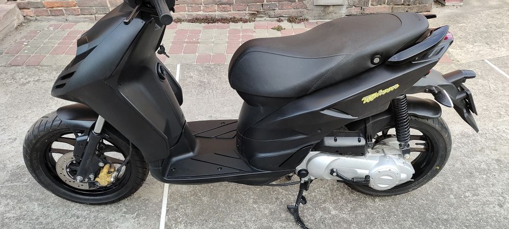 Piaggio typhon,Kymco 50