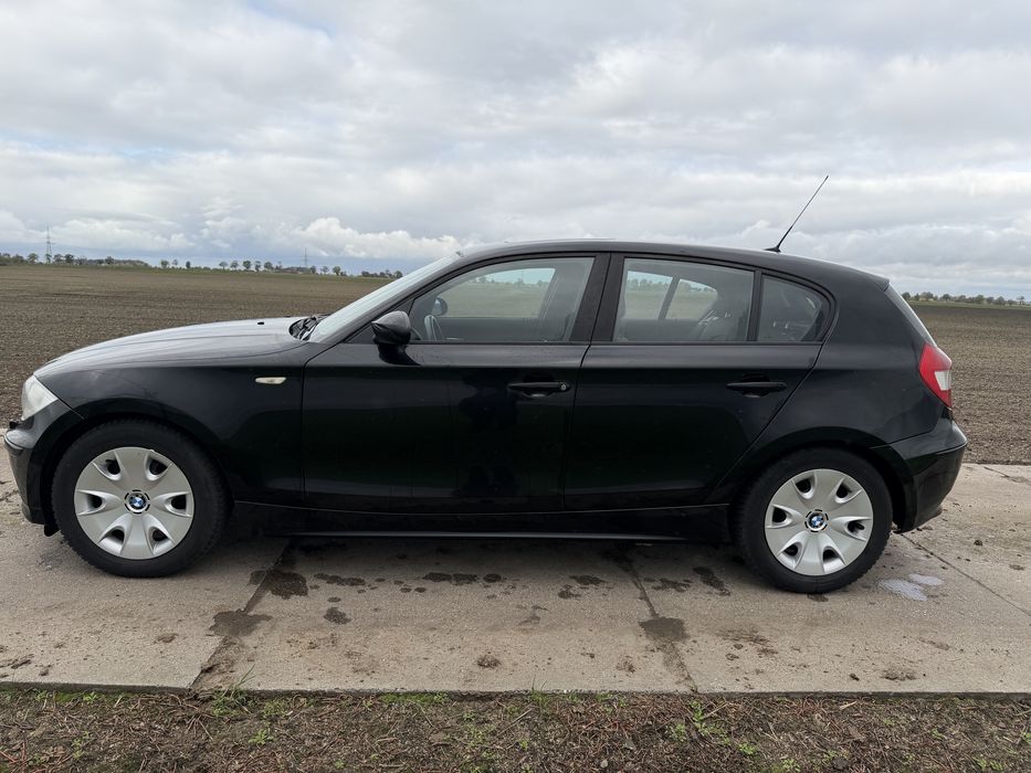BMW 120i 2.0 benzyna 150km automat Xenon grzane fotele tempomat