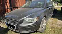 Volvo S40 2.0D 2005r – uszkodzone, w całości na części, diesel
