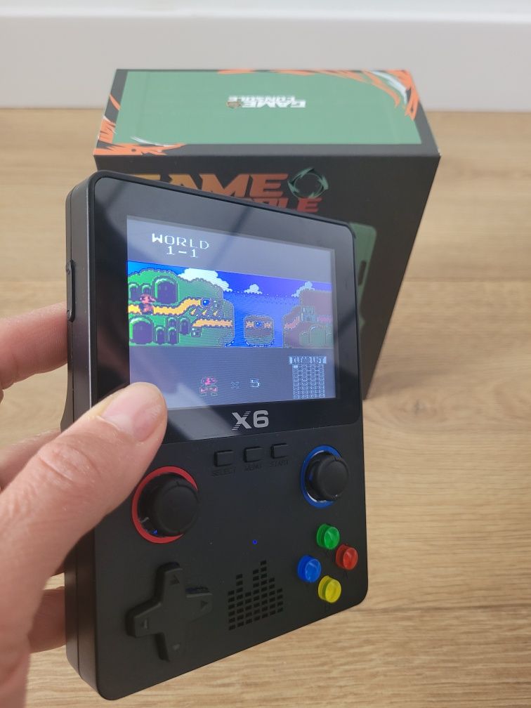 Konsola przenośna, gameboy, 10 000 gier, model x6

Konsola retro 10000