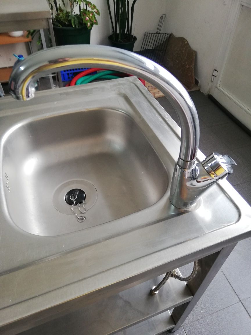Bancadas Inox em muito bom eatado