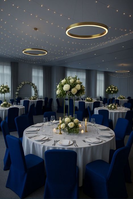 Beżowe pokrowce na krzesła elastyczny materiał