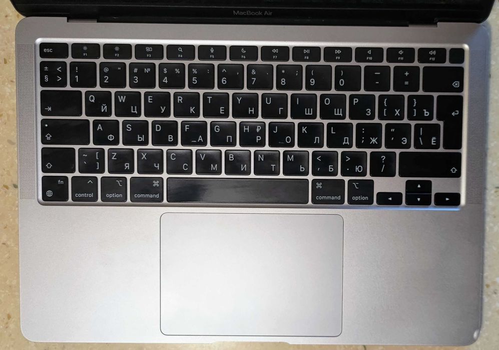 Apple MacBook Air 13" M1 16/256  private license