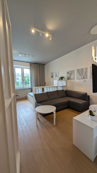 Jasna kawalerka 35m²,po remoncie w centrum Krakowa – 2 min od rynku