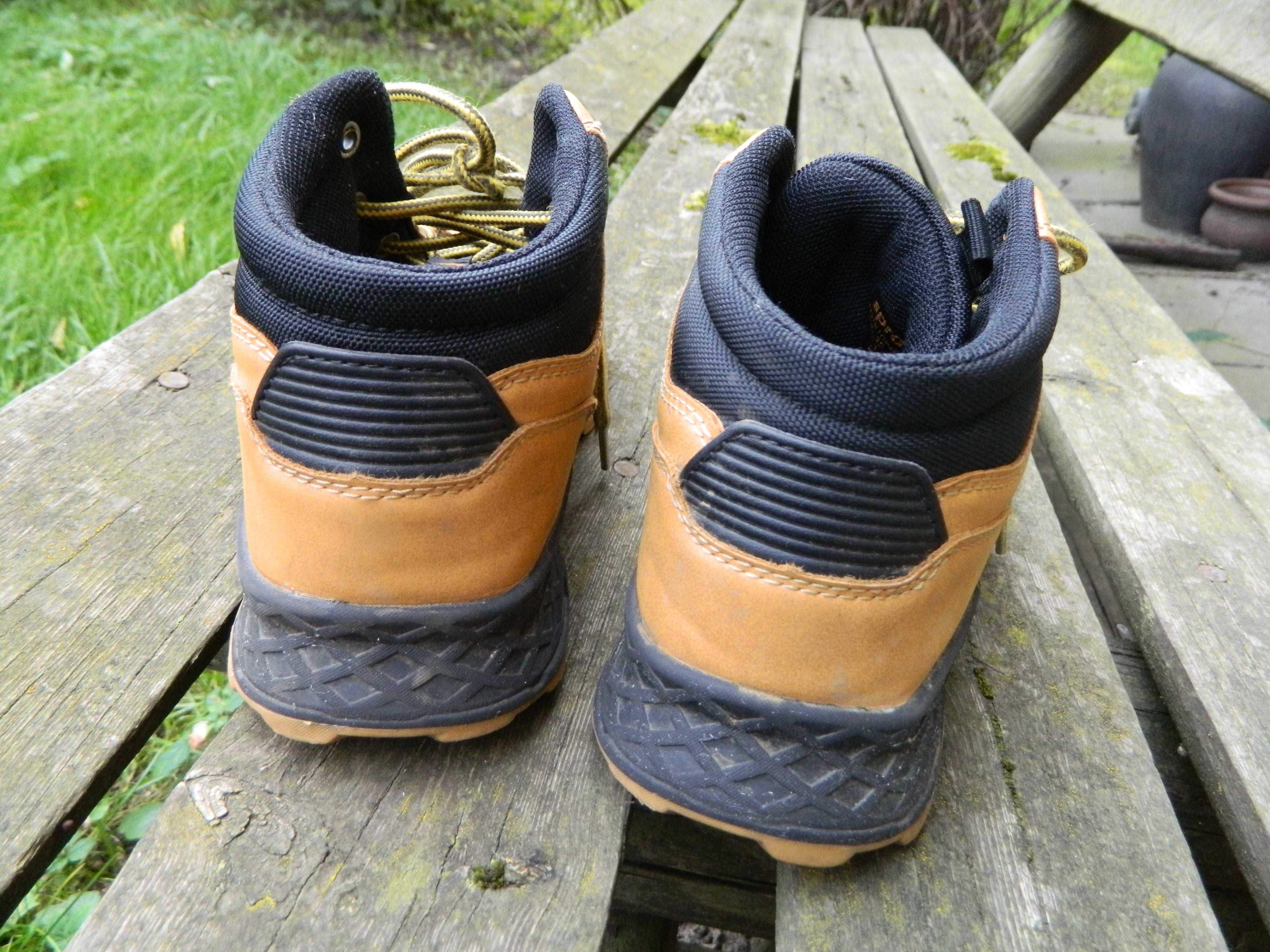TRZEWIKI buty chłopięce za kostkę Sprandi * beżowe camel * 35