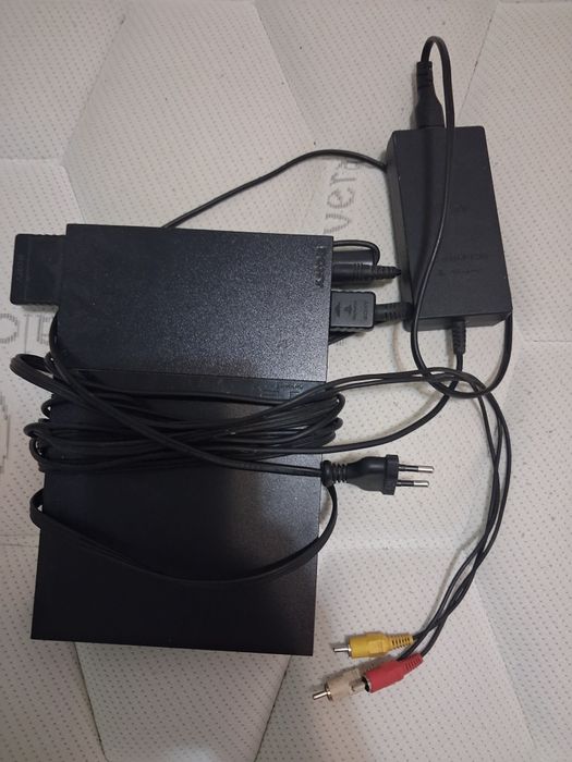 Play Station 2 + juegos adicionales