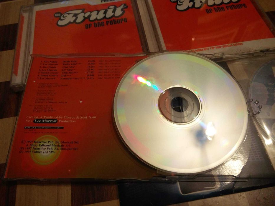 5 CDs de House Music  : Pacha, Corona