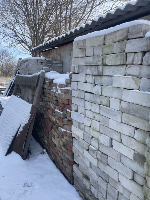 Продам кирпич б/у