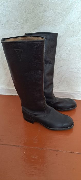 Офіцерські жіночі чоботи 1951рік 41 розмір