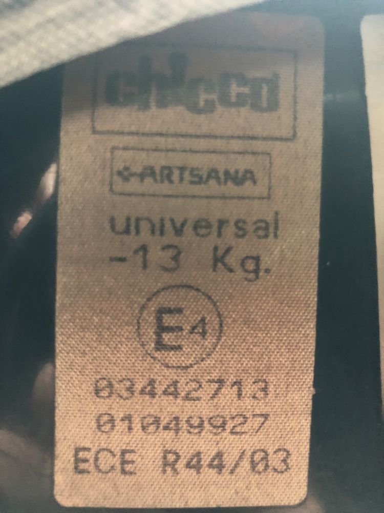 Автокресло Chicco Artsana Universal (0-13 кг)