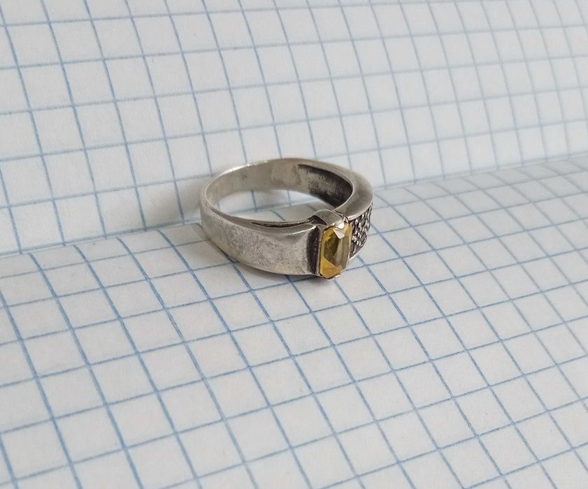 Вінтажне кольцо з жовтим каменем Срібло 925 проба, вінтаж