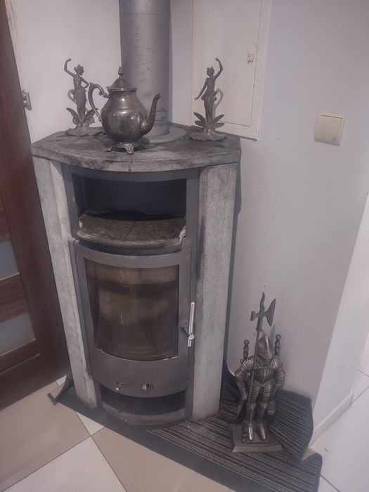 Sprzedam kominek narożny