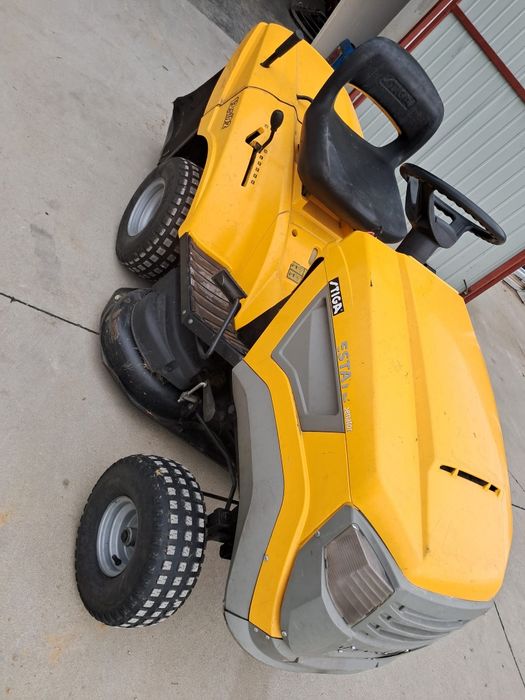 Traktorek Kosiarka Stiga Estate Briggs 13 KM, Hydrostat, Kosz.