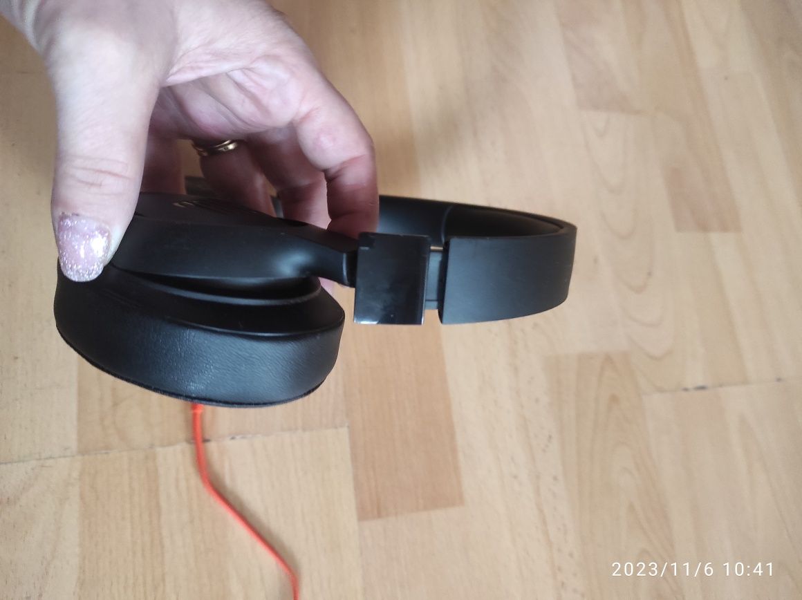 Słuchawki nauszne bezprzewodowe JBL 760NC black