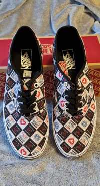 Unikatowe Buty VANS Love Letters - rozmiar 42,5 - niedostępne na rynku