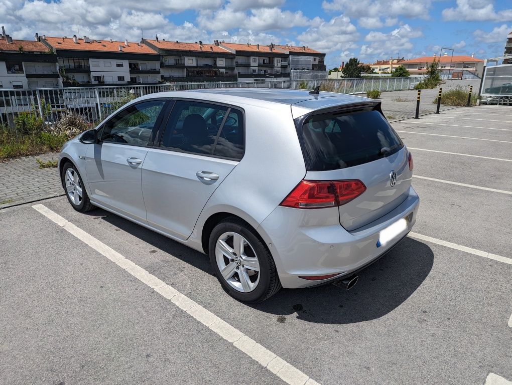Volkswagen Golf VII